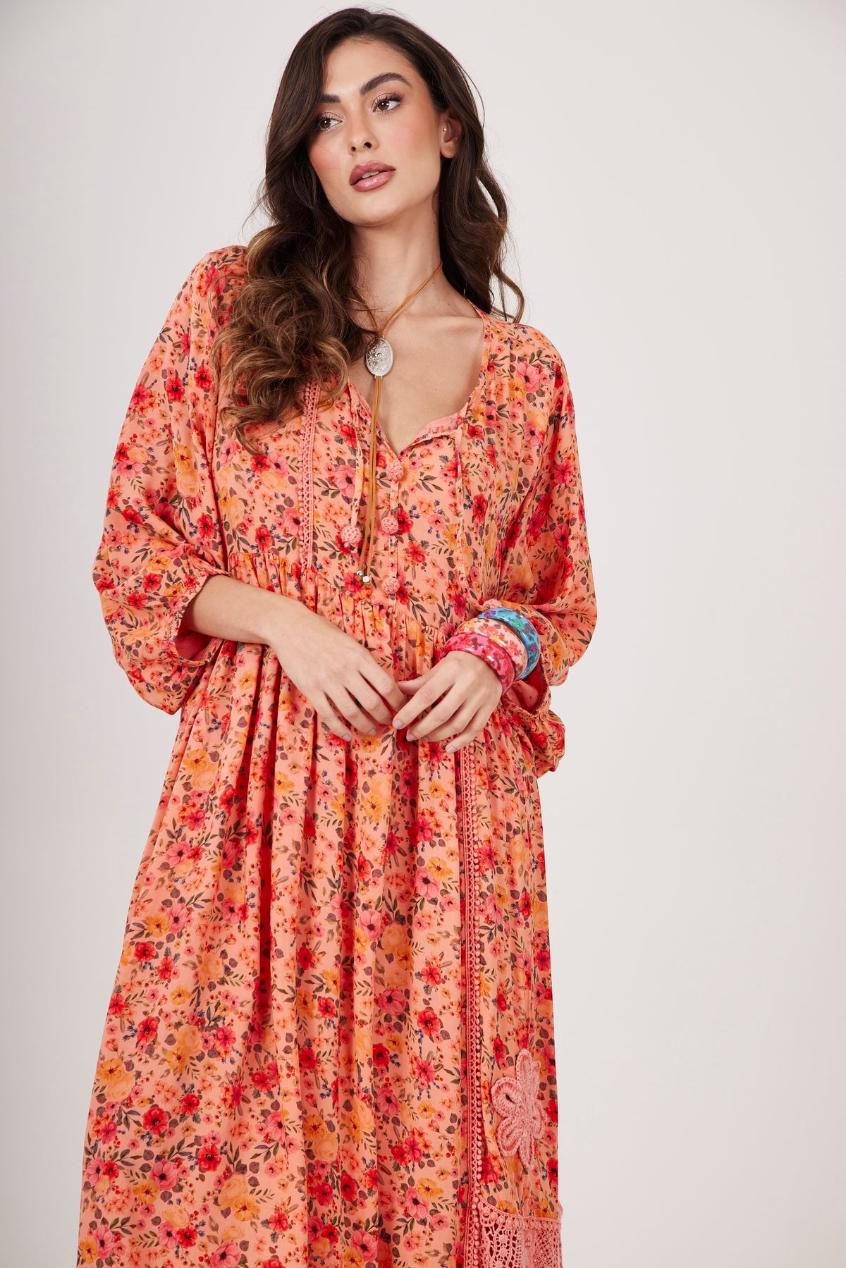 Vestido Longo Com Rendas E Crochê rosé Estampado Yacamim E2