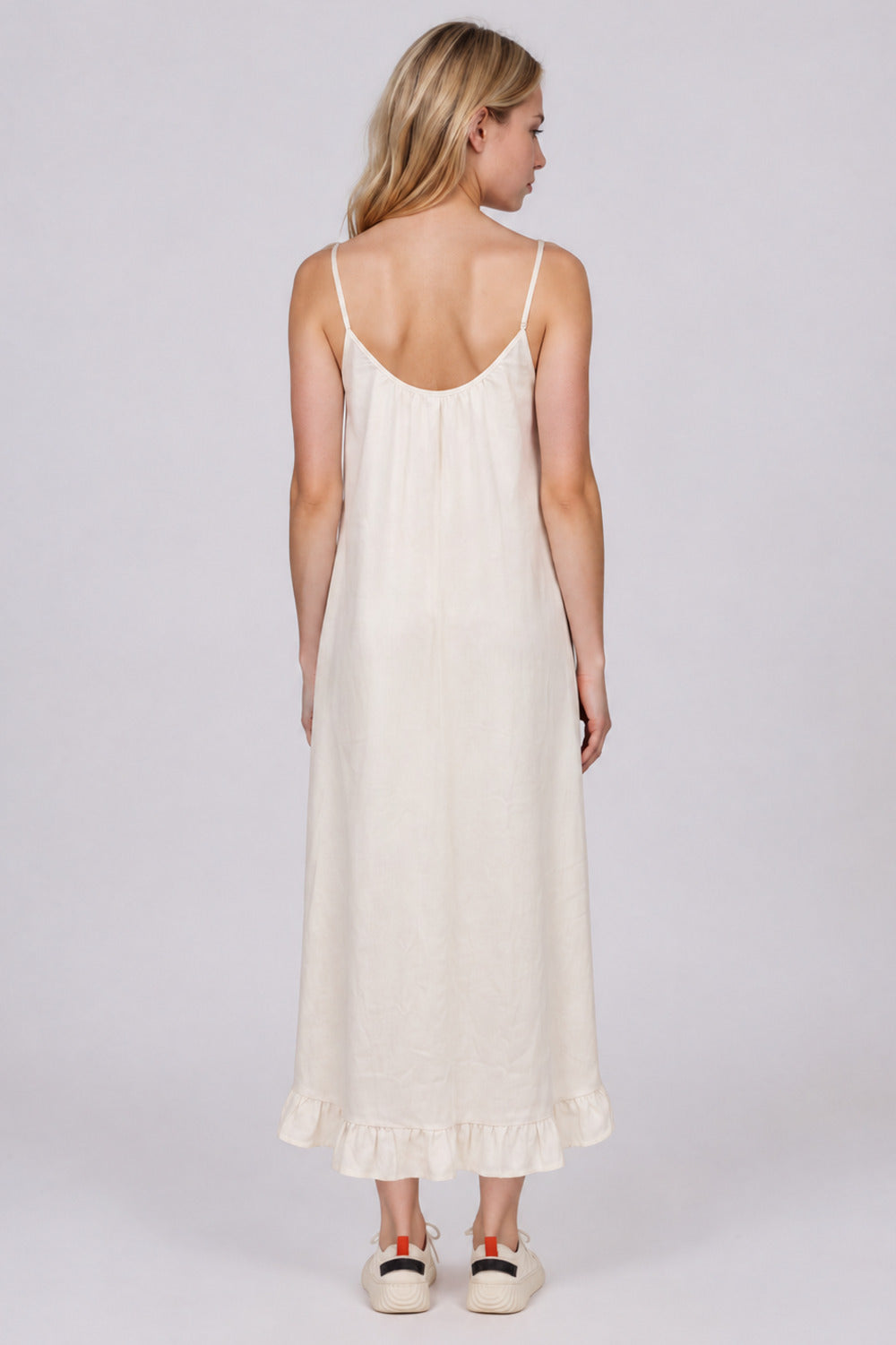 Vestido Mullet Com Babados Bege Nature Yacamim D12