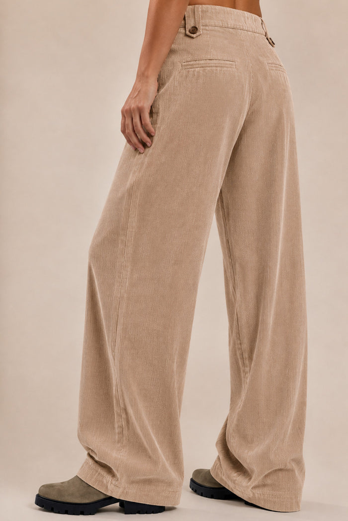 Calça De Veludo Cotelê Com Bolsos Marrom Claro Yacamim H9