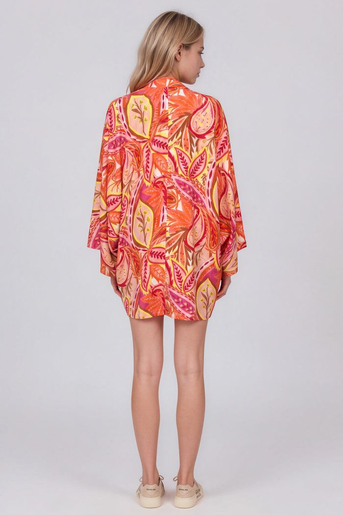 Kimono Curto Com Mangas Longas Rosa Estampado Yacamim J3