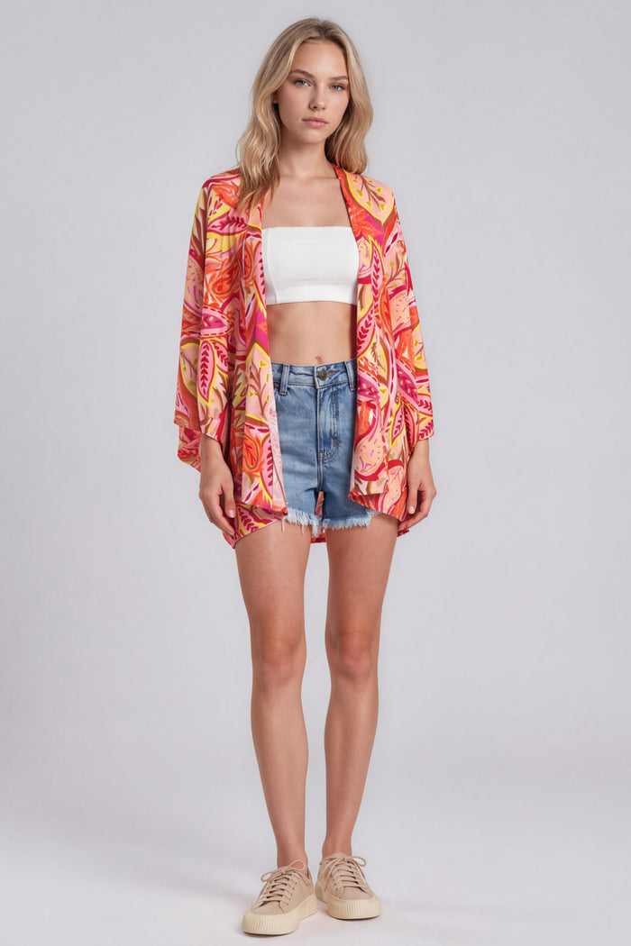 Kimono Curto Com Mangas Longas Rosa Estampado Yacamim J3