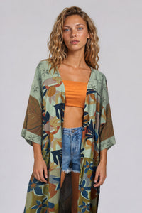 Kimono Longo Com Mangas Longas Verde Estampado Patchwork Yacamim J8