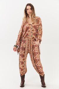 Calça Com Bolsos Bege Paisley Yacamim A33