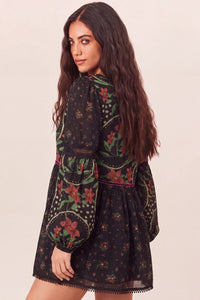 Bata Ampla Com Veludo Rendas Preta Patchwork Yacamim B9