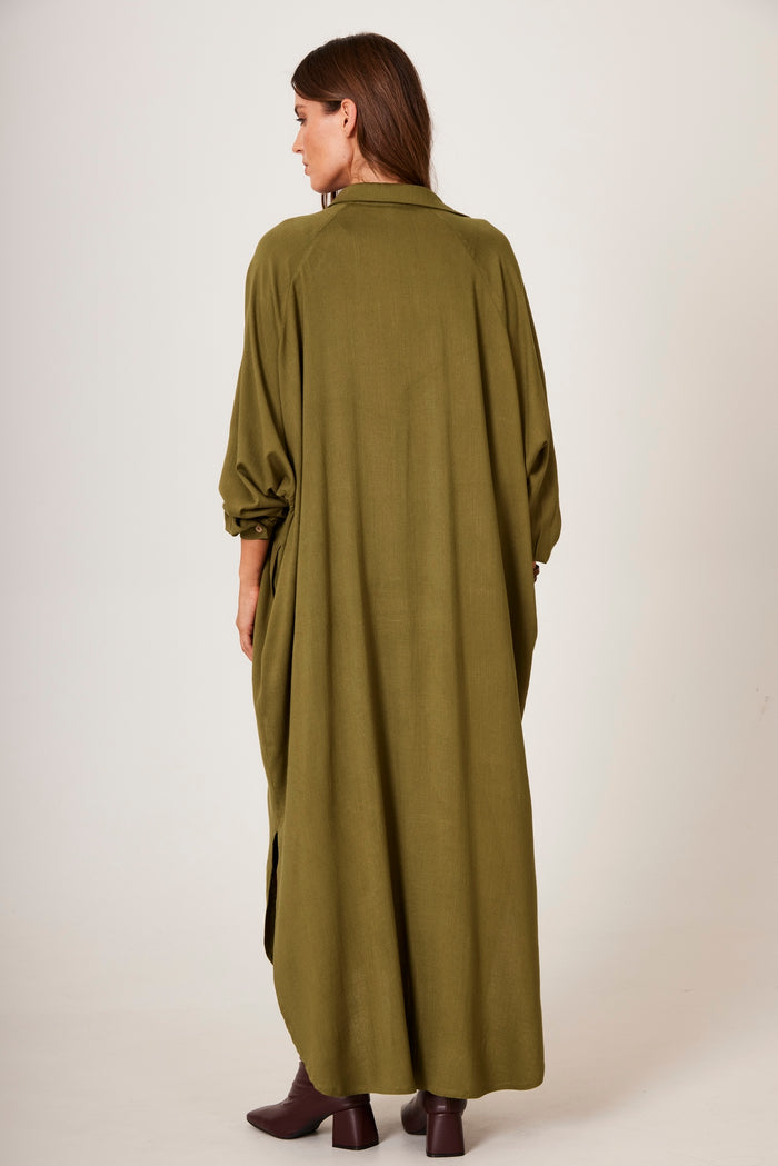 Chemise Longo Verde Musgo Yacamim M10