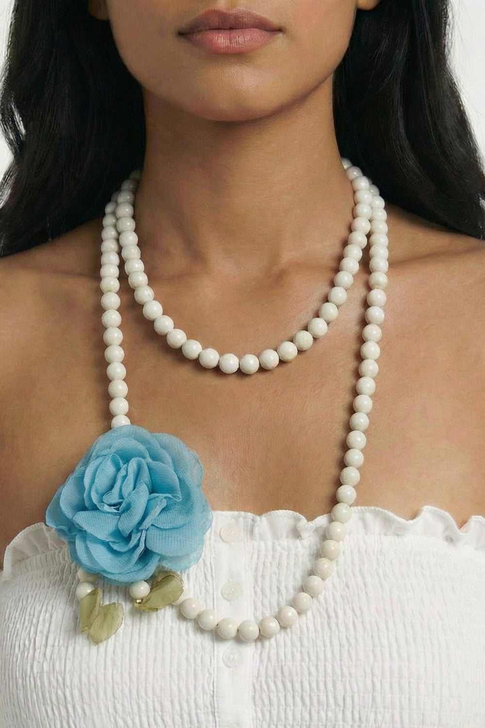 Colar Ave Maria Com Flor Azul Claro Yacamim #558