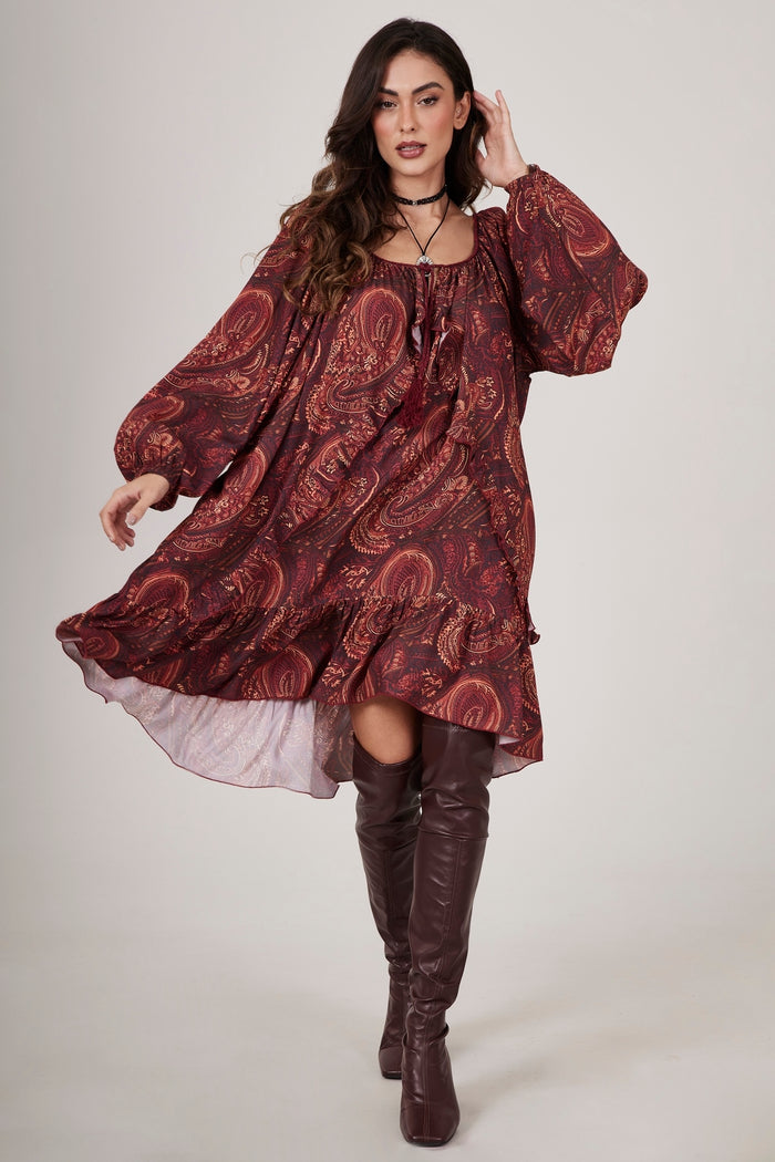 Vestido Curto Bordô Estampa Paisley Yacamim D18