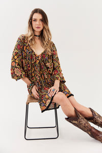 Vestido Curto Estampa Paisley Yacamim C27