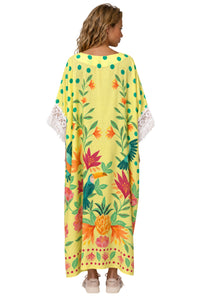 Kaftan Amplo Com Fendas Laterais Amarelo Estampado Coleção Manacá Yacamim J4