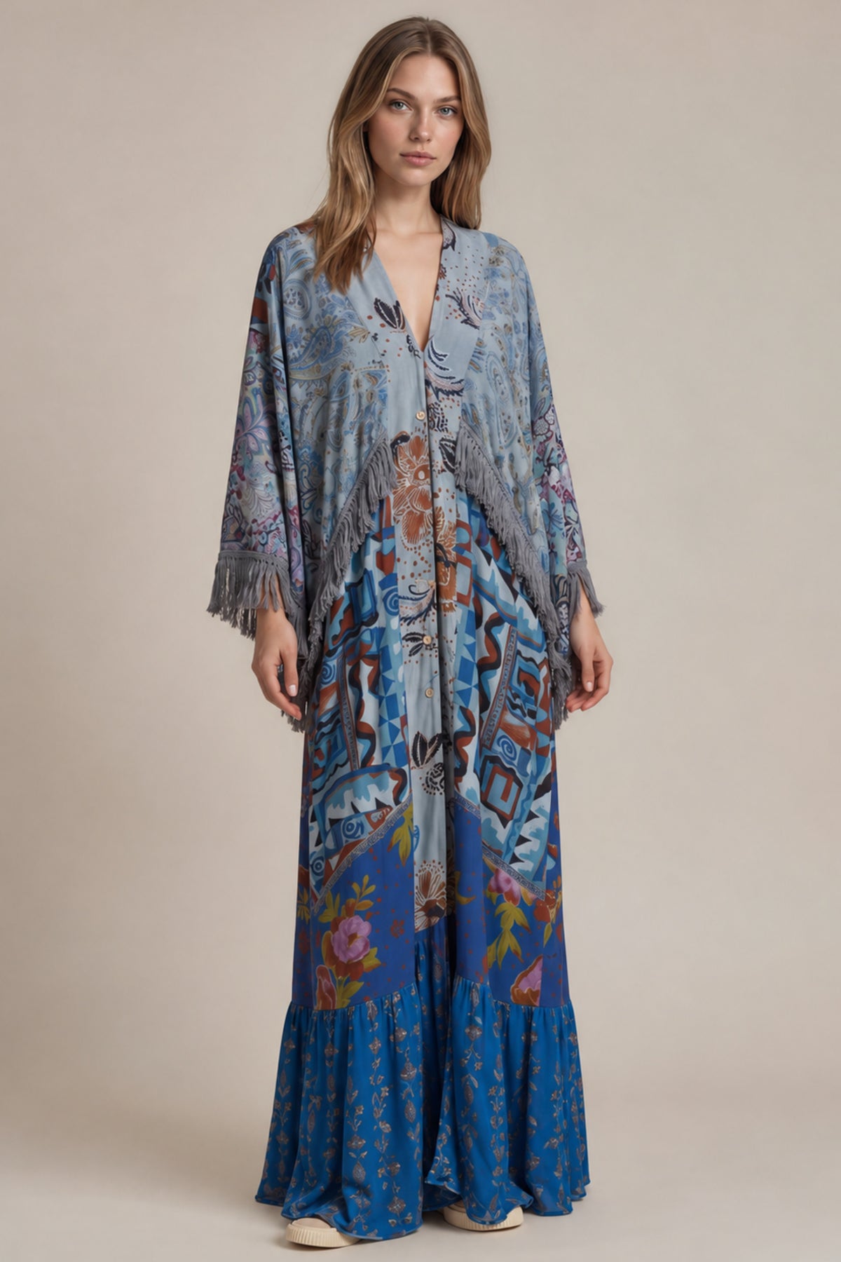 Kimono Longo Amplo Com Franjas Azul Patchwork Yacamim J9