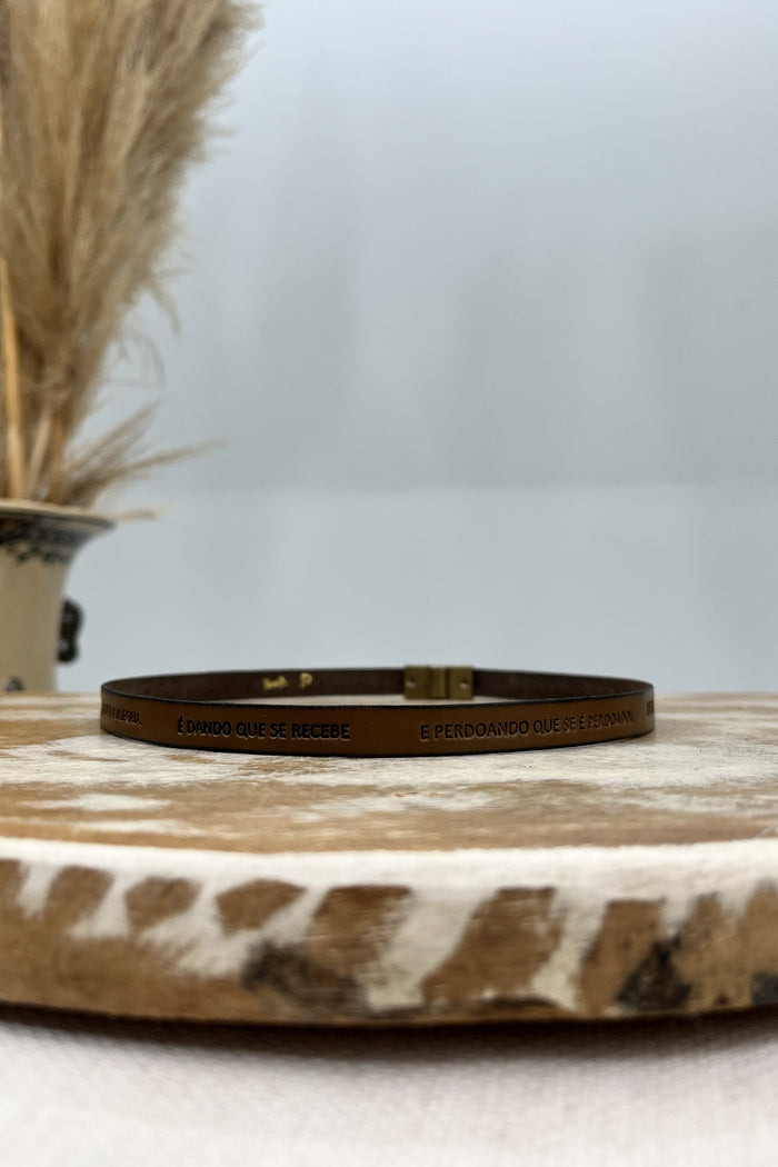 Pulseira De Oração De Couro Marrom Yacamim #133