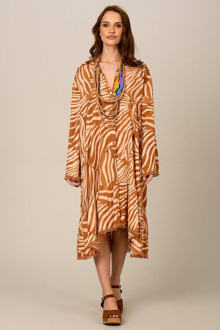 Chemise Curto Amplo Marrom Claro Estampado Yacamim N10