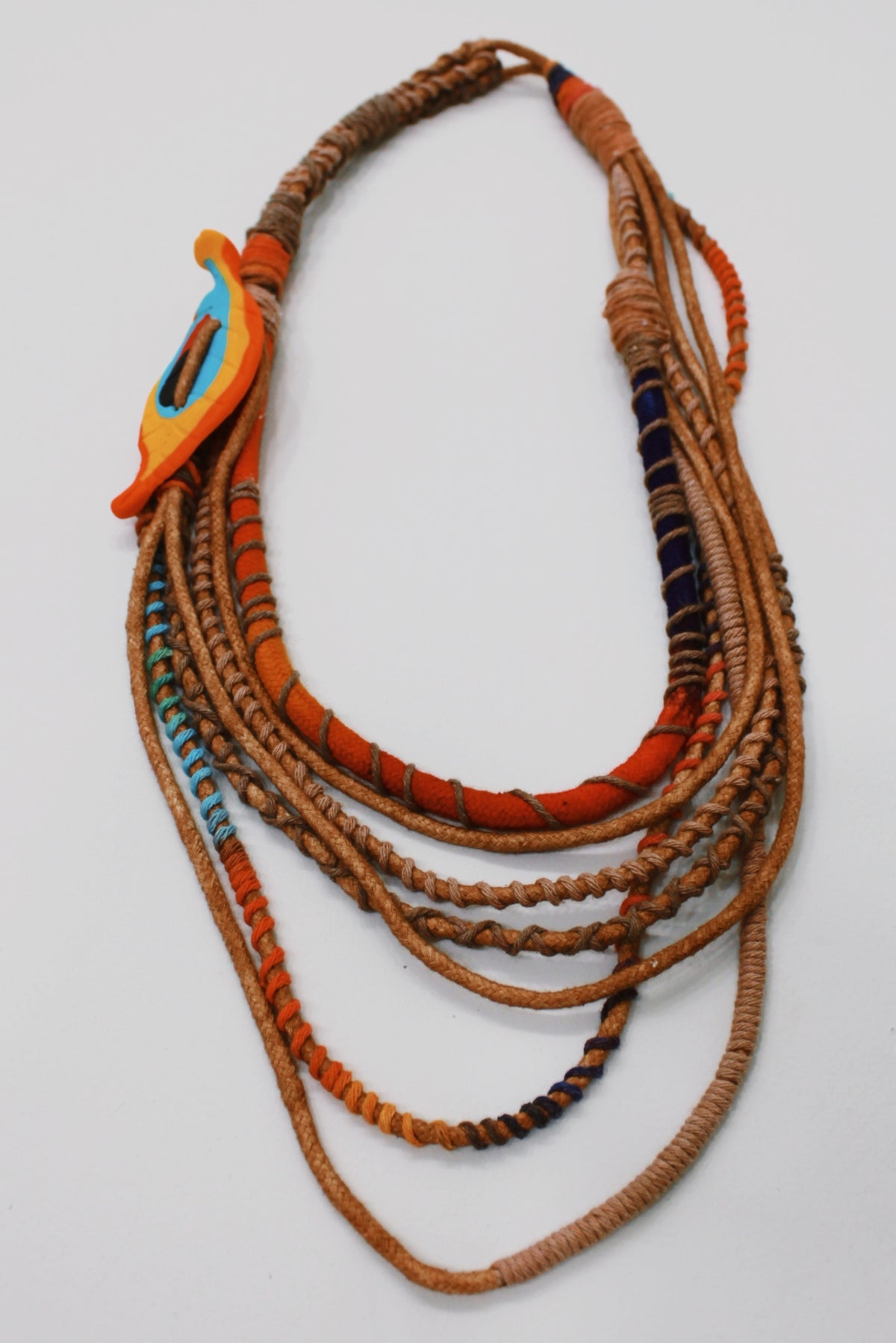 Colar Artesanal De Cordas Coloridas Yacamim #730