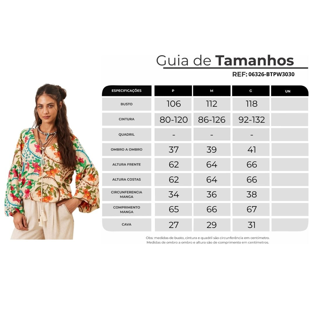 Bata Ampla Com Mangas Bufantes Bege Estampada Patchwork Yacamim B2