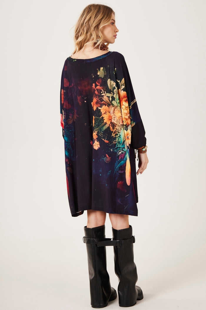 Bata Ampla Com Pedrinhas Estampa Exclusiva Filtro Dos Sonhos Yacamim S3