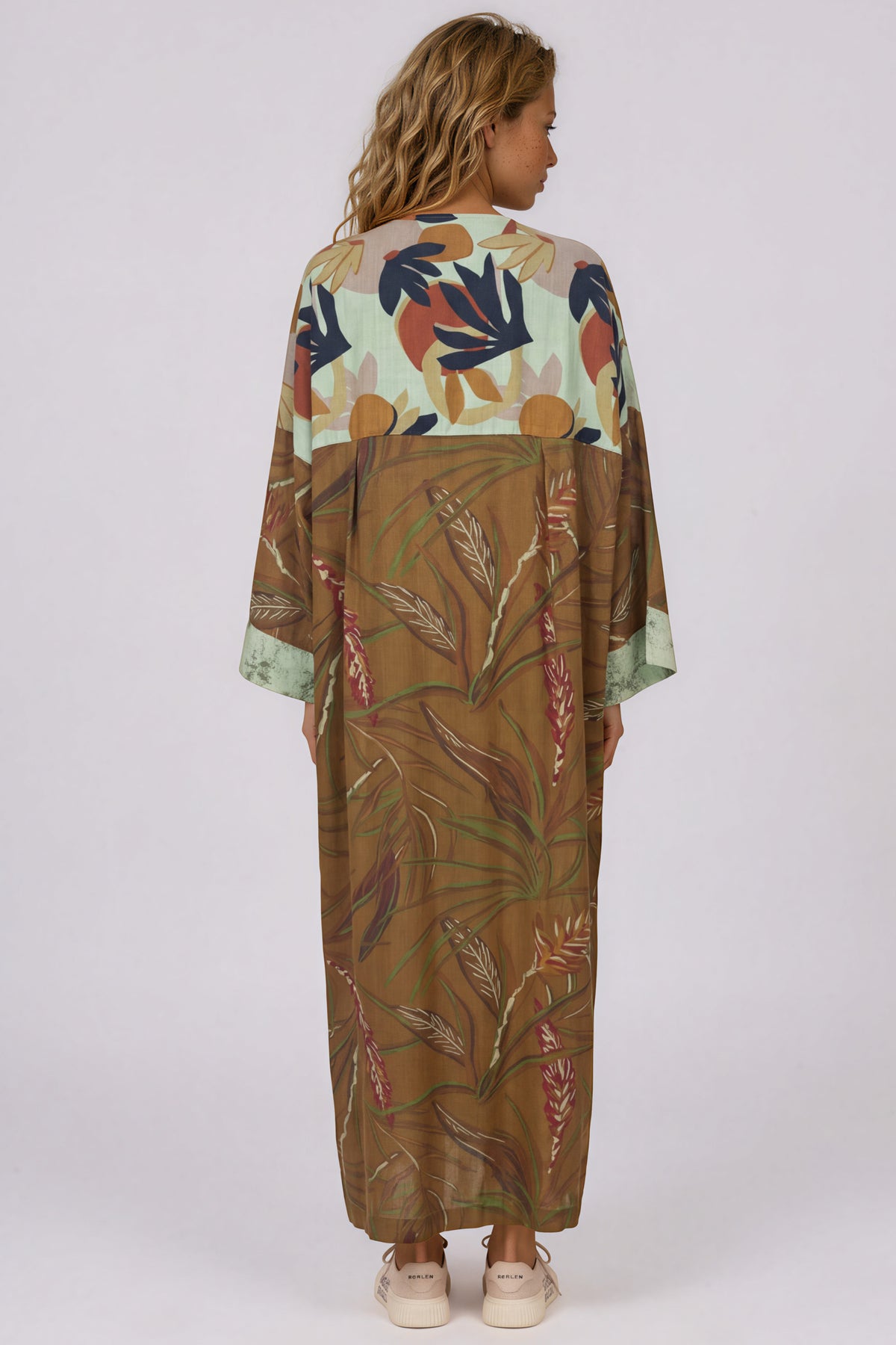 Kimono Longo Com Mangas Longas Verde Estampado Patchwork Yacamim J8