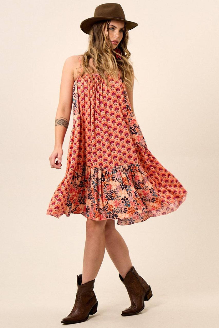 Vestido Curto De Alças Reguláveis Salmão Patchwork Yacamim E2