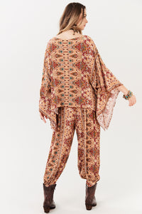 Calça Com Bolsos Bege Paisley Yacamim A33