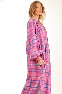 Vestido Longo Com Mangas Longas Bufantes Rosa Xadrez Yacamim