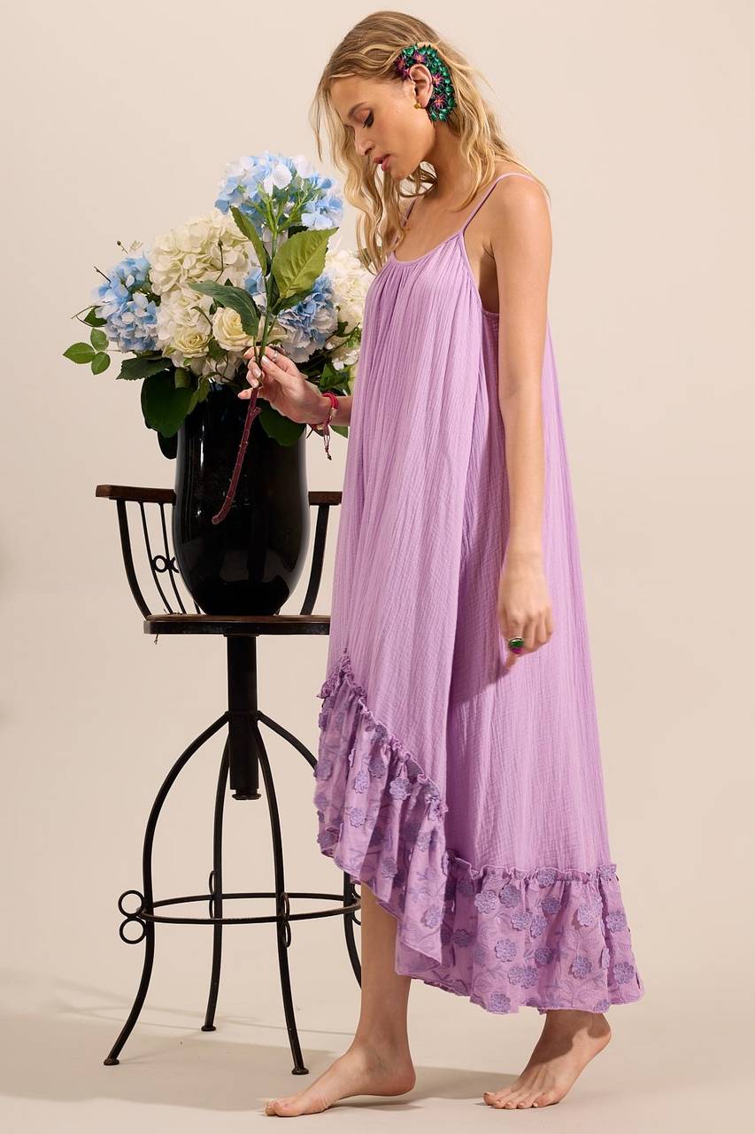 Vestido Mullet De Alças Reguláveis Com Babado Broderie Lilás Yacamim D30