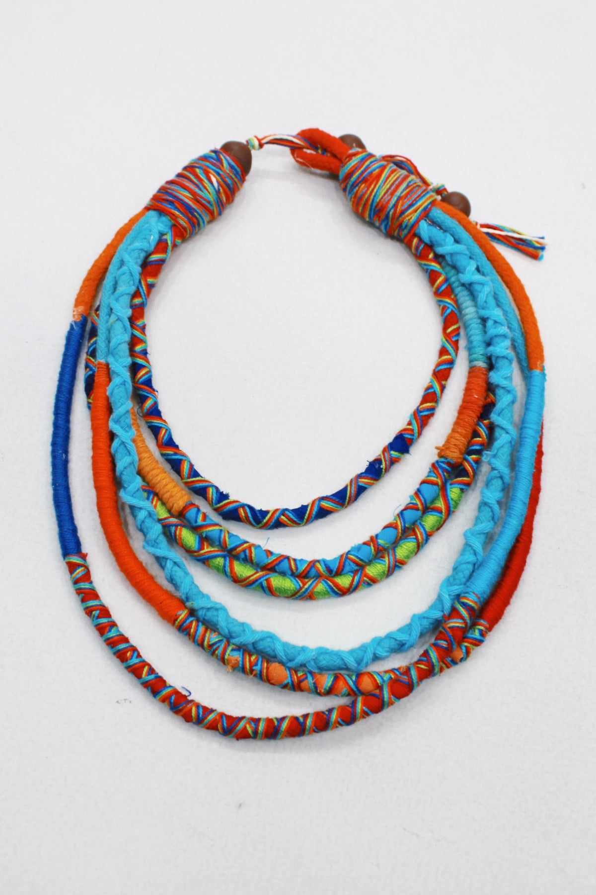 Colar Artesanal De Cordas Coloridas Yacamim #565