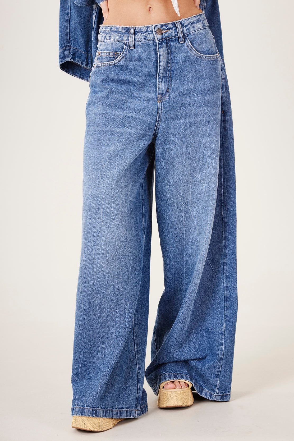 Calça Jumbo Azul Jeans Yacamim G2/3