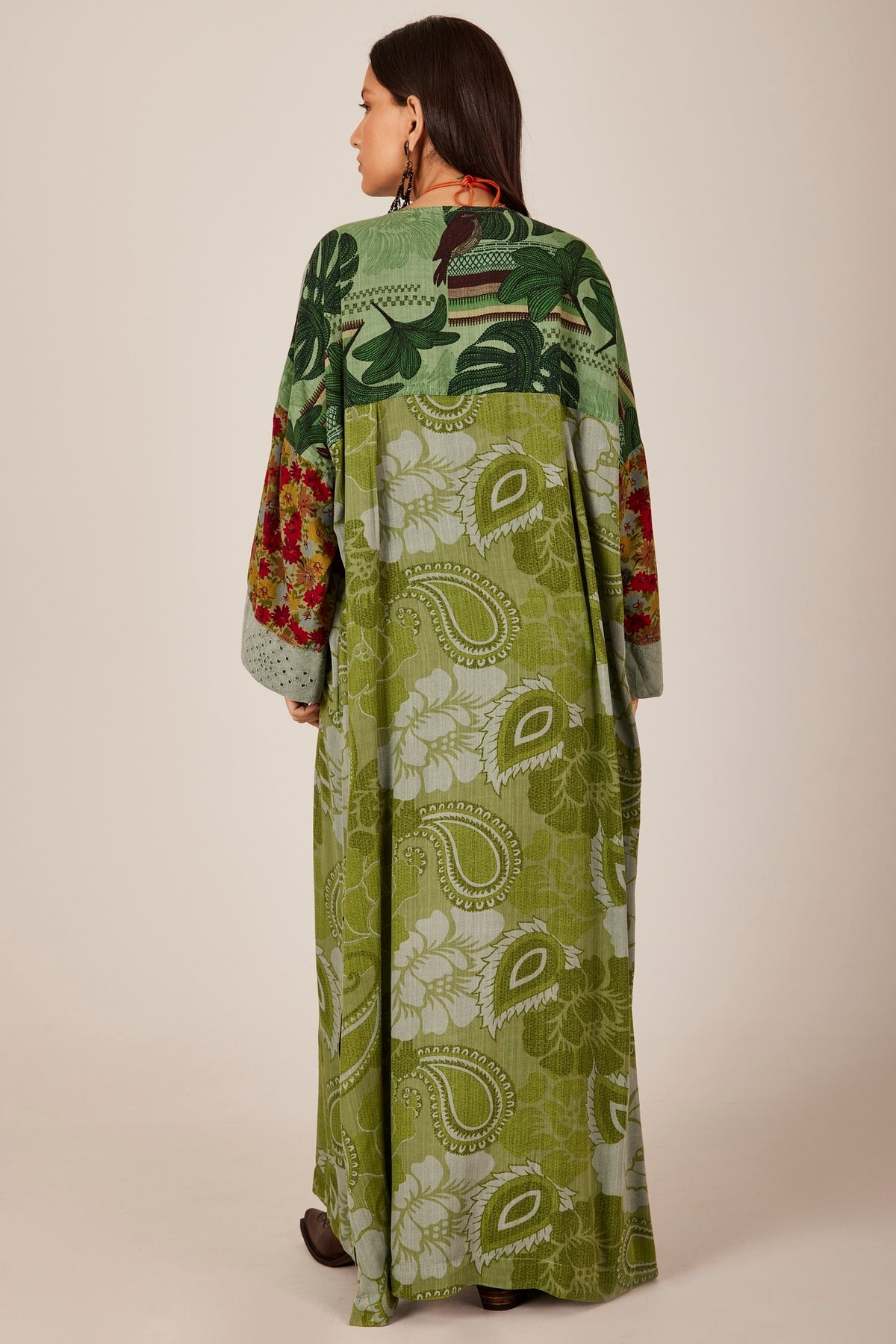 Kimono Longo Broderie Patchwork Verde Patchwork Yacamim J2