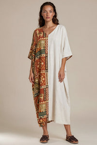 Kaftan Midi Bege Estampado Coleção Peru Yacamim K5