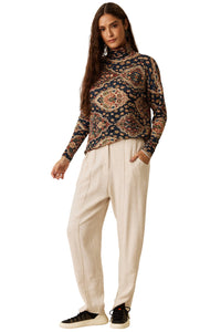 Calça De Alfaiataria De Viscolinho Bege Yacamim A10