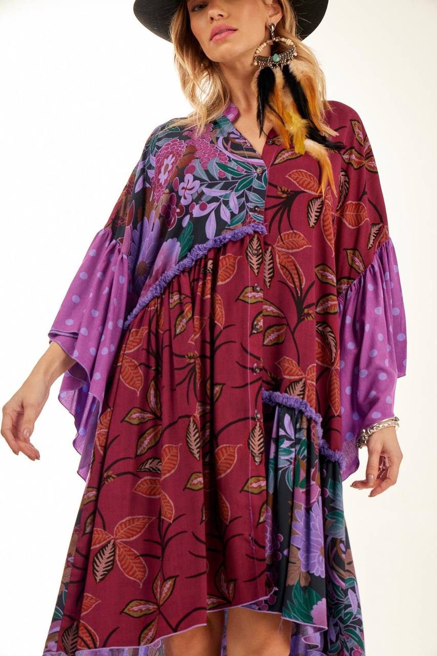 Vestido Chemise Curto Com Babados Assimétricos Patchwork Roxo Yacamim<br />
<p>
</p>