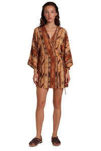 Vestido Curto Transpassado Marrom Estampado Coleção Peru Yacamim K4