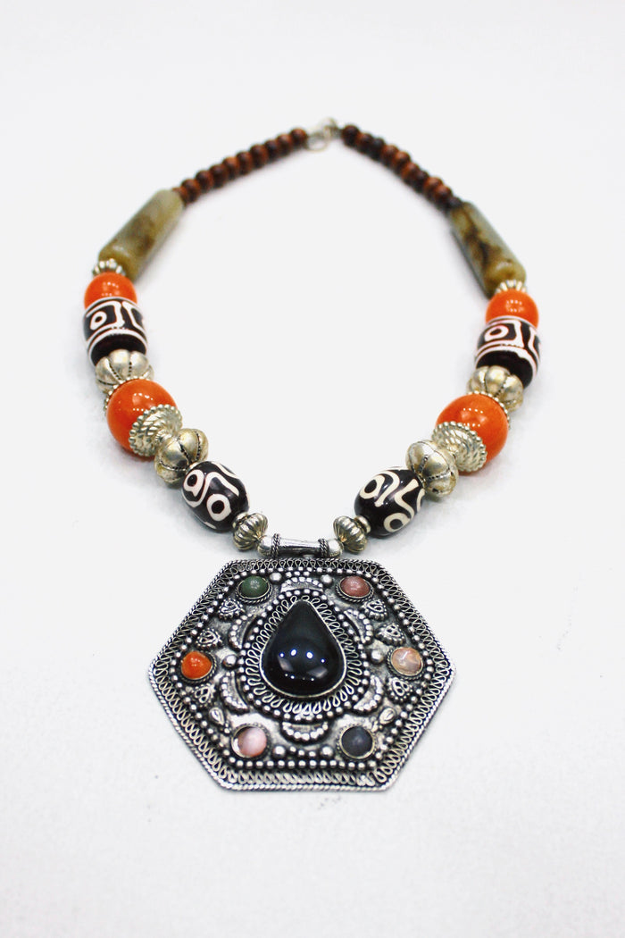 Colar Indiano Com Pingente De Metal Hexagonal Yacamim #433