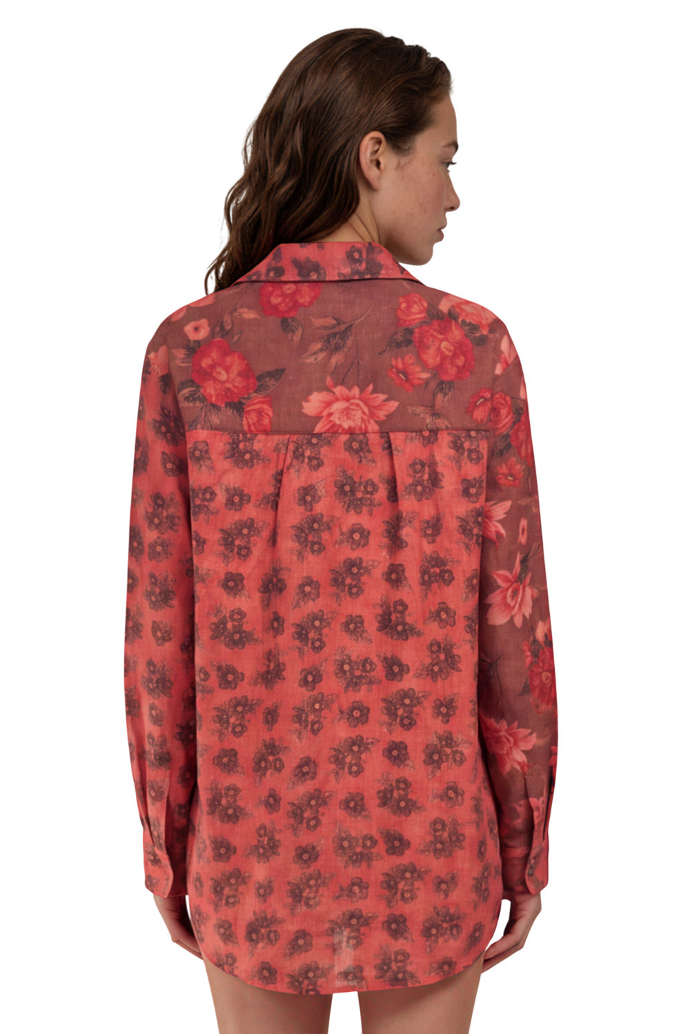 Camisa Ampla Tiradentes Com Flores Bordadas Rosa Yacamim R6