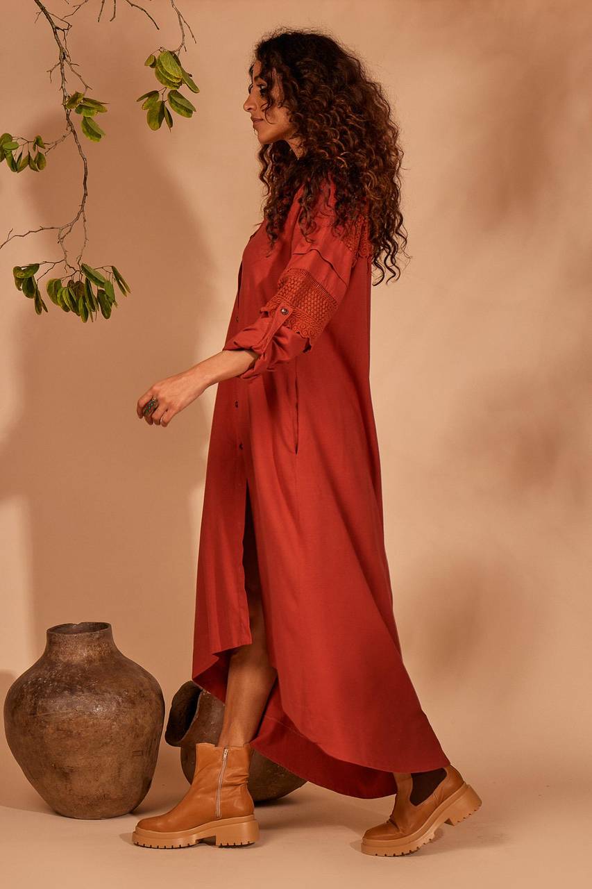 Chemise Mullet Com Rendas Vermelho Yacamim