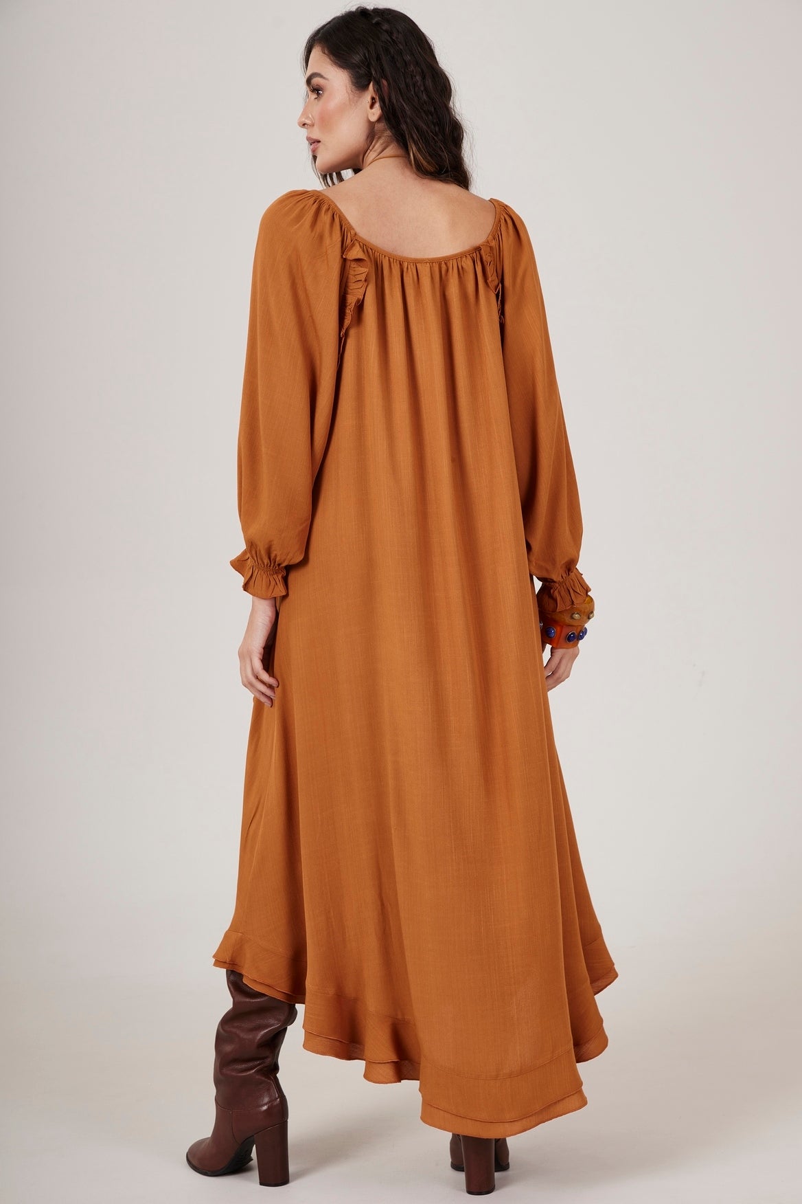 Vestido Longo Ombro A Ombro Caramelo Yacamim D9 Liso