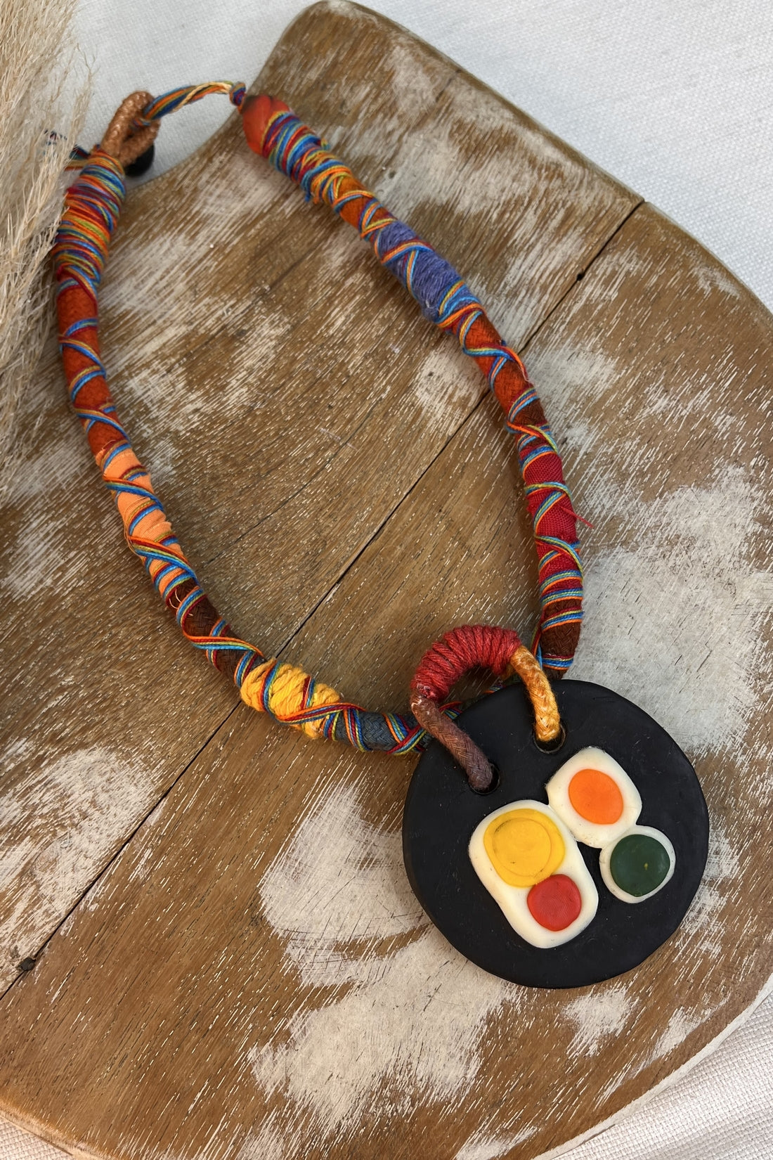 Colar Artesanal De Cordas Coloridas Yacamim #298