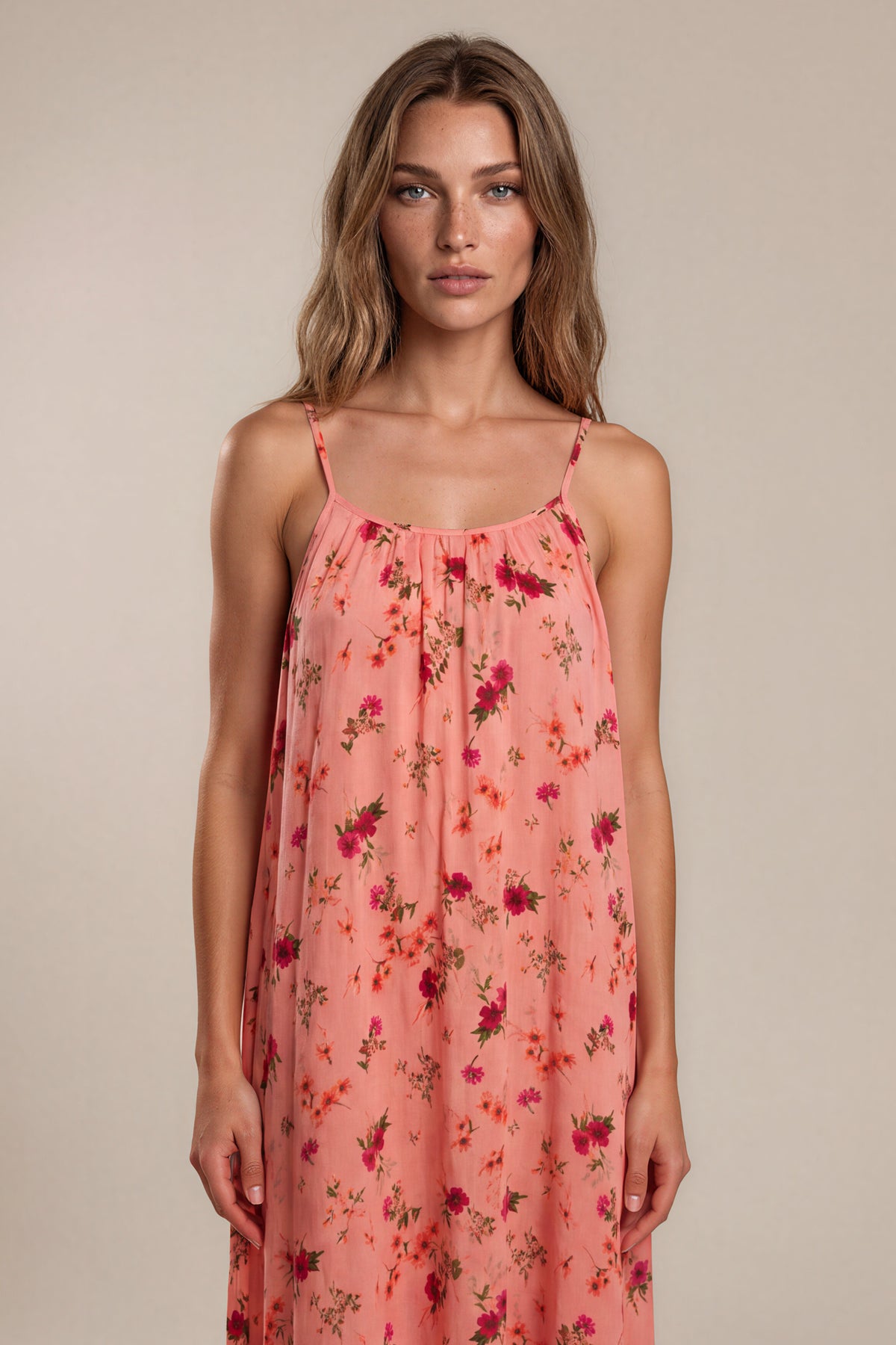 Vestido Midi De Alças Reguláveis Goiaba Patchwork Yacamim C3