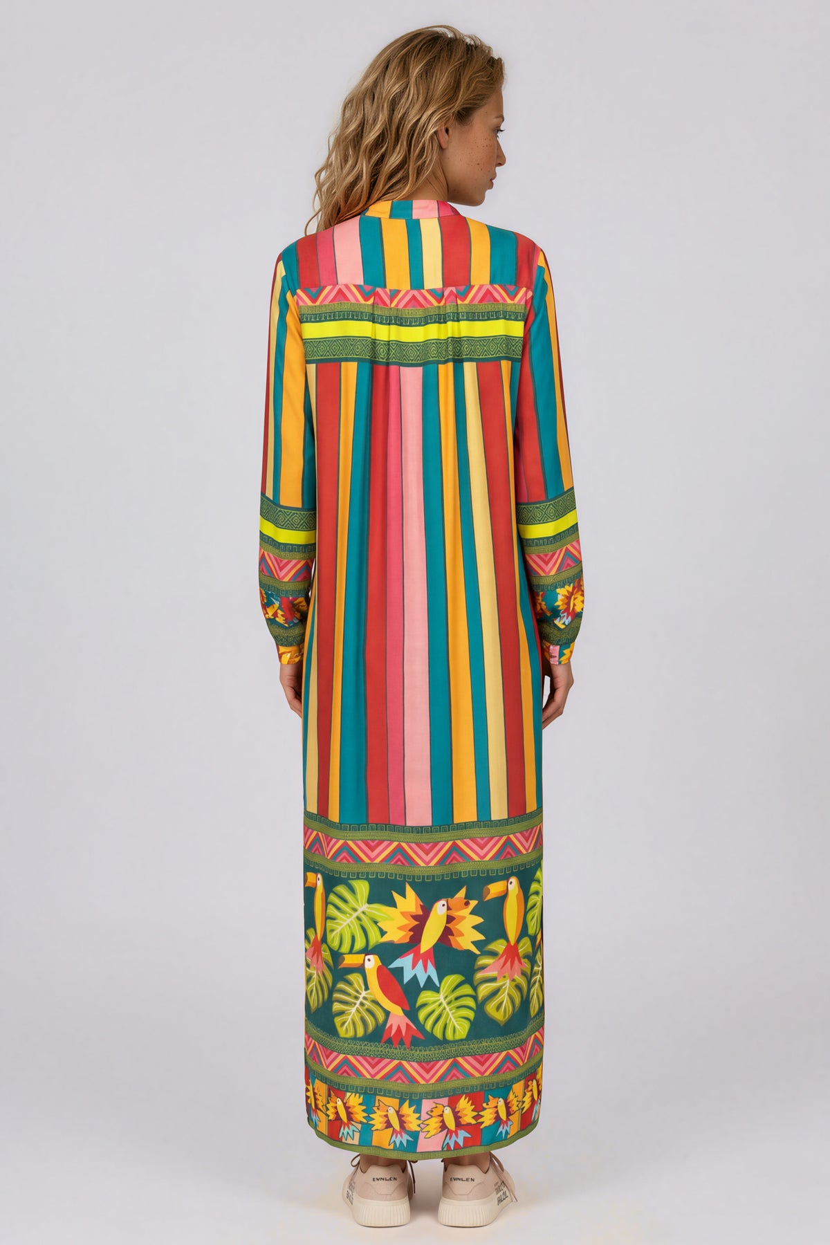 Chemise Longa Com Mangas Longas Estampada Colorida Yacamim M6