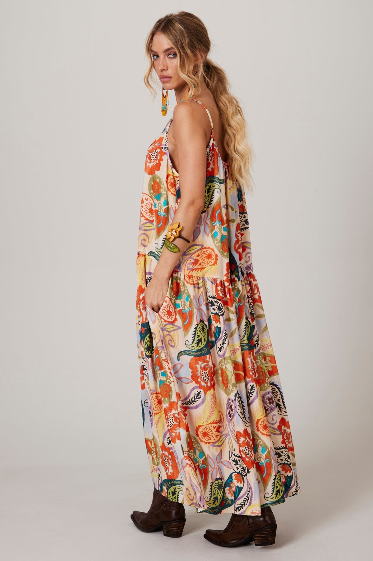 Vestido Midi De Linho Amplo Bege Estampa Cashmere Yacamim E8