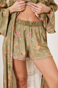 Conjunto Cropped E Shorts Verde Oliva Estampado Yacamim A6