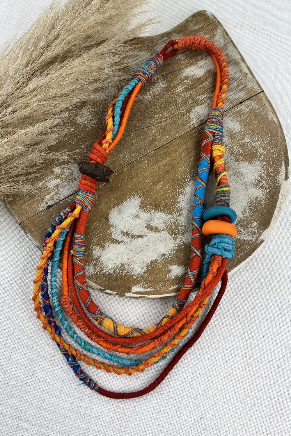Colar Artesanal De Cordas Coloridas Yacamim #246