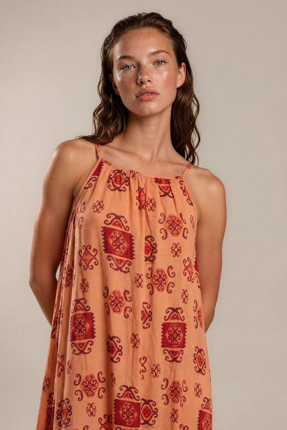 Vestido Longo Laranja Claro Estampado Coleção Peru Yacamim K6