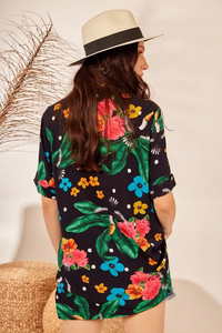 Camisa Ampla Com Mangas 3/4 Preta Floral Yacamim A3