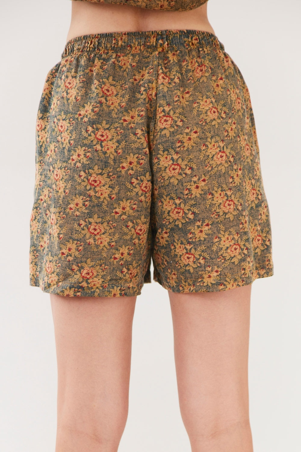 Shorts Paraty 100% Algodão Verde Floral Yacamim R4