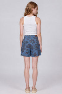 Shorts Jeans Azul Com Estampa Paisley Yacamim R5