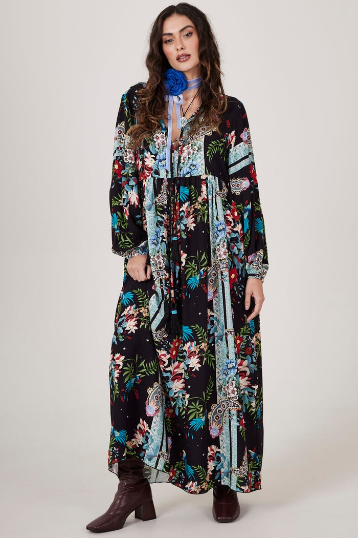 Vestido Longo Preto Estampa Paisley Yacamim D1
