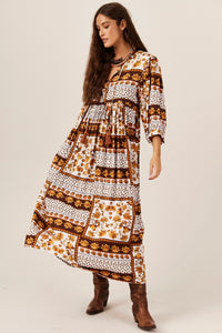 Vestido Midi Branco E Laranja Geométrico Yacamim D29