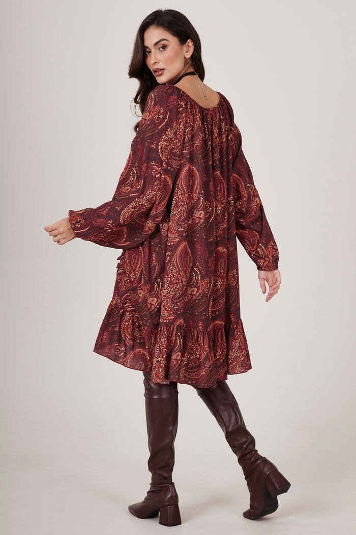 Vestido Curto Bordô Estampa Paisley Yacamim D18