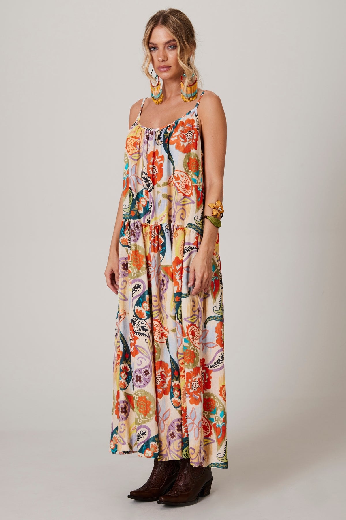 Vestido Midi De Linho Amplo Bege Estampa Cashmere Yacamim E8