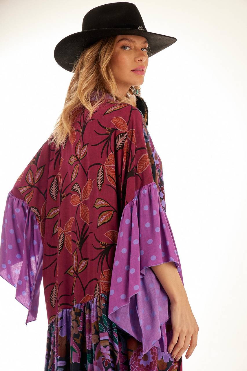 Vestido Chemise Curto Com Babados Assimétricos Patchwork Roxo Yacamim<br />
<p>
</p>